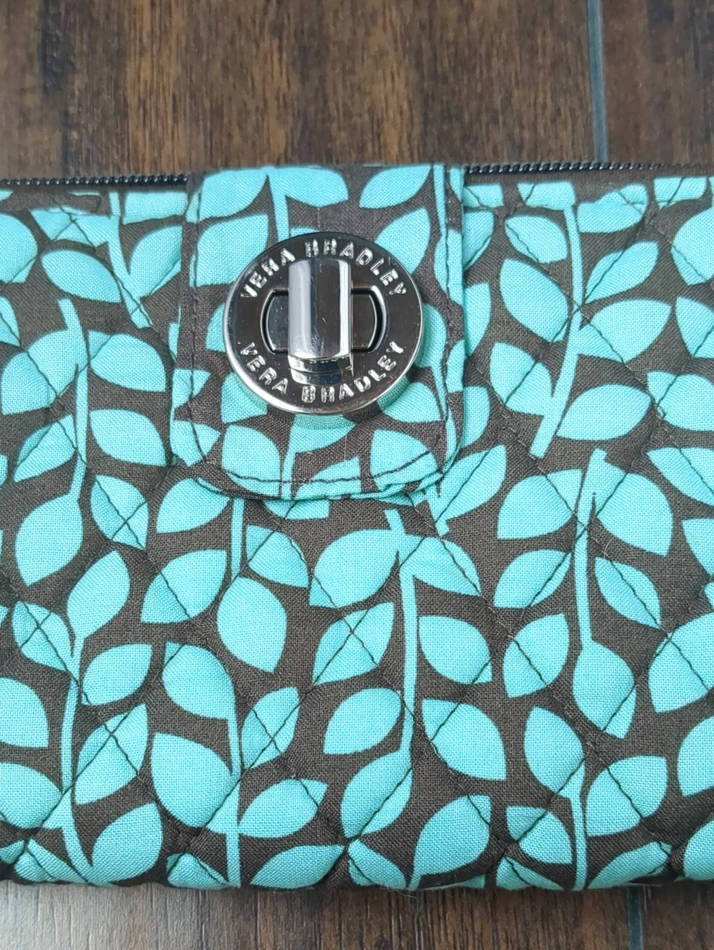 Vera Bradley Turnlock Wallet Shower Vines NWT